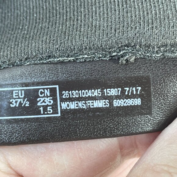 Clarks Booties Womens US Sz 7M Brown 15807 Leather Ankle Zipper Soft Cushion - Picture 9 of 9